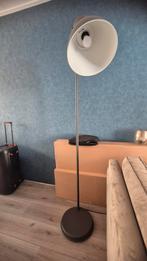 Grijze metalen vloerlamp met dimmer, Huis en Inrichting, Lampen | Vloerlampen, Ophalen, Gebruikt, Metaal, Modern