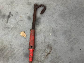 Gereedschap set: Bahco, vijl, schaar, hamer beschikbaar voor biedingen