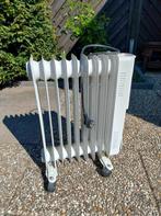 Elektrische kachel radiator olie gevuld olieradiator 2000 W, Doe-het-zelf en Verbouw, Verwarming en Radiatoren, Ophalen, 30 tot 80 cm
