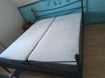 Bed incl matrassen, Ophalen, Zwart, Tweepersoons, Zo goed als nieuw