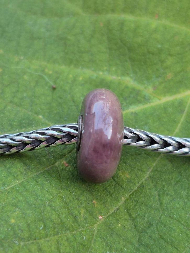 Trollbeads Bruine Stenen Bedel - Zeer Goede Staat, Sieraden, Tassen en Uiterlijk, Bedels, Zo goed als nieuw, Trollbeads, Edelsteen