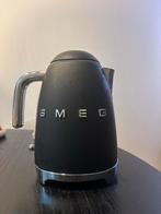 Smeg Waterkoker 1.7L - Stijlvol en Functioneel!, 1 tot 2 liter, Ophalen of Verzenden, Gebruikt, Draadloos