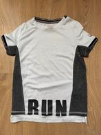 River Island t-shirt wit/grijs maat 3/4 jaar (104), Gebruikt, River Island, Ophalen of Verzenden, Shirt of Longsleeve
