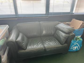 Leren 2 zits en 2 en een half zits banken beschikbaar voor biedingen
