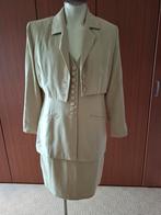 KORT JASJE, LANG GILET EN ROK, Ophalen of Verzenden, Gedragen, Maat 42/44 (L)
