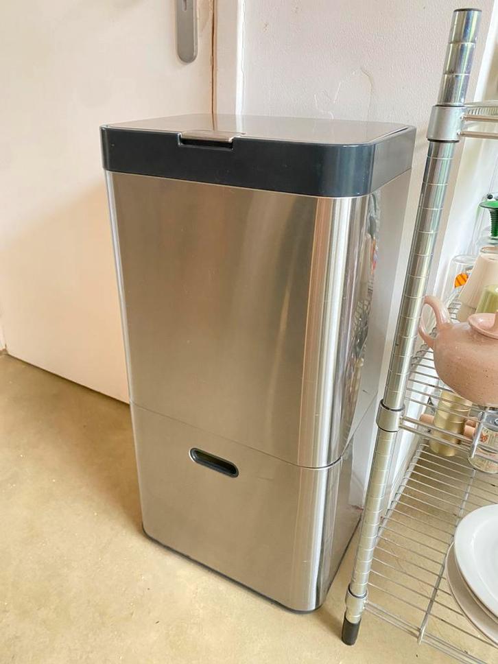 Joseph Joseph prullenbak Totem RVS 60L, Huis en Inrichting, Woonaccessoires | Prullenbakken, Zo goed als nieuw, Kunststof, Minder dan 50 cm