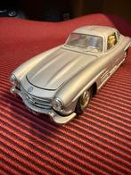 Mercedes 300 SL, Hobby en Vrije tijd, Modelauto's | 1:24, Ophalen of Verzenden, Zo goed als nieuw, Bburago