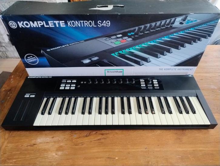 Native Instruments Komplete Kontrol S49 - Zo goed als nieuw!, Muziek en Instrumenten, Keyboards, Zo goed als nieuw, 49 toetsen