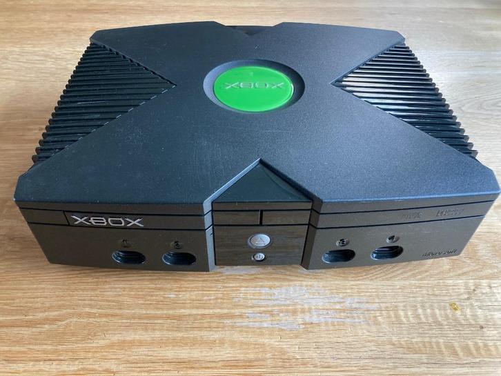Xbox classic / original, 3 controllers, DVD remote, 13 games, Spelcomputers en Games, Spelcomputers | Xbox Original, Zo goed als nieuw