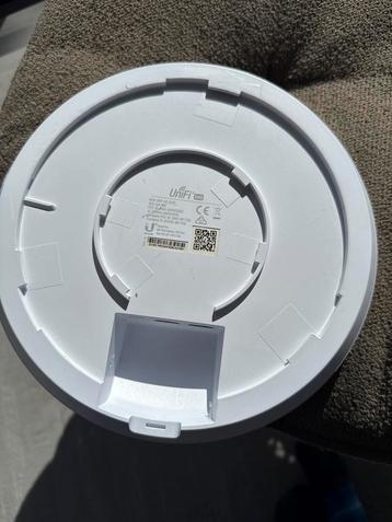 Ubiquiti UniFi UAP-AC-PRO Access Point beschikbaar voor biedingen