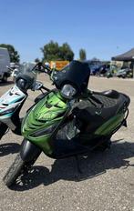 Piaggio zip, Fietsen en Brommers, Scooters | Piaggio, Ophalen, Zo goed als nieuw, Benzine, Zip