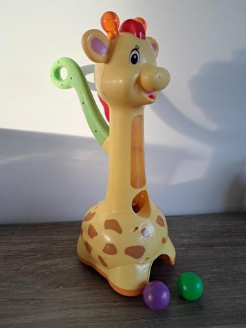  Speelgoed – Loopgiraffe met ballen   beschikbaar voor biedingen