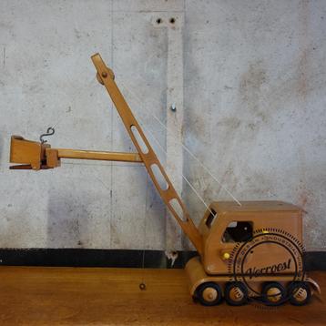 Houten Speelgoed Graafmachine beschikbaar voor biedingen