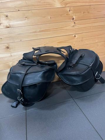 Universele Zadeltassen Harley Davidson beschikbaar voor biedingen