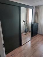 Kledingkast, Huis en Inrichting, Kasten | Kledingkasten, Ophalen, 200 cm of meer, Met plank(en), Zo goed als nieuw
