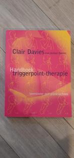 Clair Davies handboek Triggerpoint therapie, Overige typen, Ophalen of Verzenden, Zo goed als nieuw