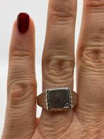 Z658 Prachtige zilveren zegelring maat 20,25, Sieraden, Tassen en Uiterlijk, Antieke sieraden, Ophalen of Verzenden, Zilver, Ring