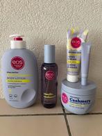 EOS Shea Better Vanilla Cashmere complete set Nieuw, Ophalen of Verzenden, Nieuw, Bodylotion, Crème of Olie