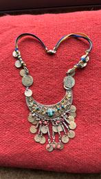 handgemaakt halssierraad., Gebruikt, Met strass, Ophalen of Verzenden, Steen of Mineraal