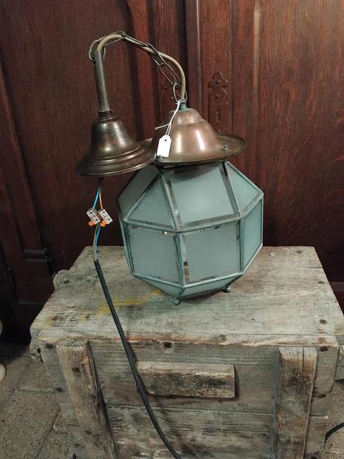 Hanglamp van koper en geslepen glas, Antiek en Kunst, Antiek | Lampen, Ophalen of Verzenden