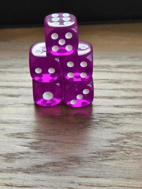 Dobbelstenen, Hobby en Vrije tijd, Gezelschapsspellen | Bordspellen, Nieuw, Ophalen of Verzenden