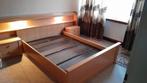 bed 160 x 200 met ombouw (zwevend*) en speciale bedspiraal, Ophalen, Gebruikt, Beige, Tweepersoons