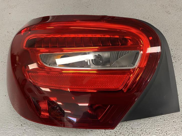 Links Achterlicht W176 A Klasse geen Led 2017 Face Lift, Auto-onderdelen, Verlichting, Mercedes-Benz, Gebruikt, Ophalen of Verzenden