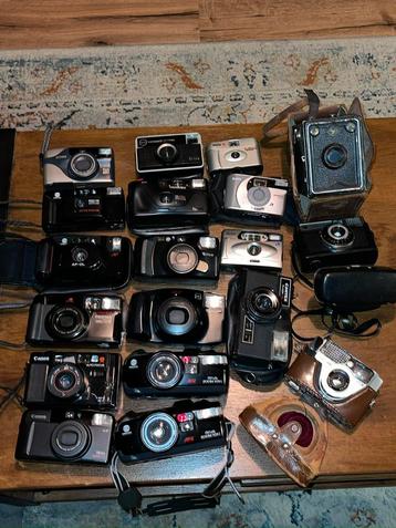 Vintage Camera Collectie beschikbaar voor biedingen