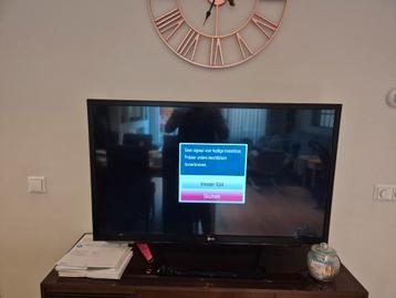 LG 43 inch LED TV - Full HD beschikbaar voor biedingen