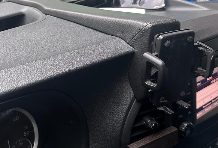 Kuda houder geschikt voor Mercedes Benz Vito 2015-2019, Auto-onderdelen, Interieur en Bekleding, Mercedes-Benz, Gebruikt, Ophalen of Verzenden