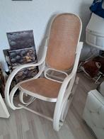 Schommelstoel met rieten zitting, Huis en Inrichting, Ophalen