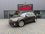 Audi A1 1.2 TFSI Attraction 48 DKM Panorama Navi Stoelvw PDC, Voorwielaandrijving, Euro 5, Zwart, 4 cilinders