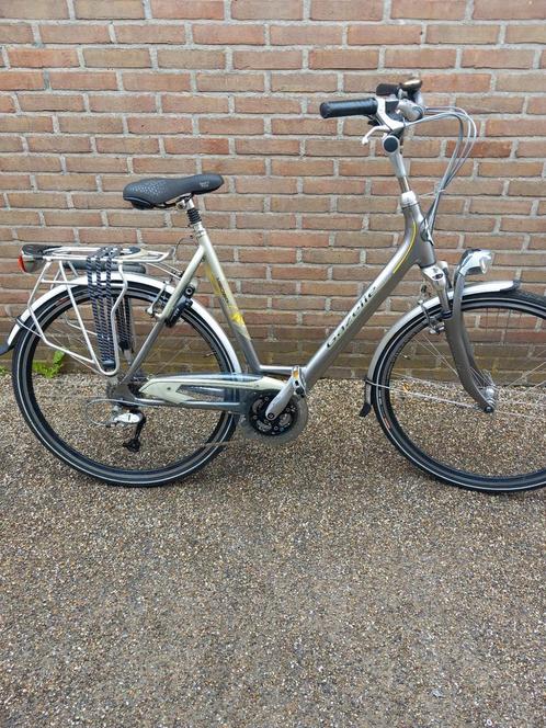 Goede nette gazelle medeo LTD D57cm, Fietsen en Brommers, Fietsen | Dames | Damesfietsen, Zo goed als nieuw, Gazelle, Versnellingen