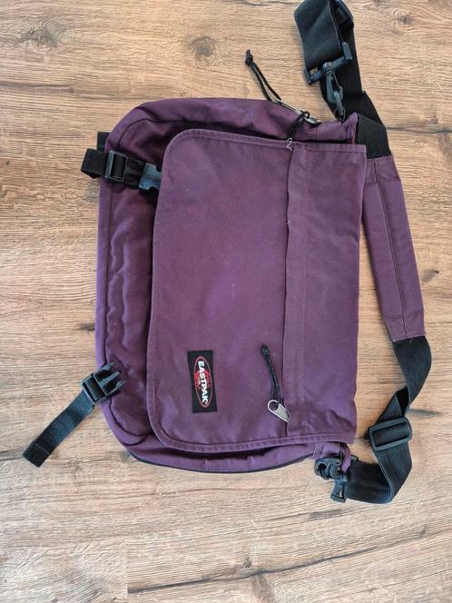 Eastpack schoudertas, Sieraden, Tassen en Uiterlijk, Tassen | Schooltassen, Gebruikt, Schoudertas, 40 tot 50 cm, 30 tot 40 cm
