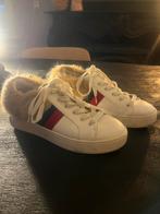 Steve Madden witte sneakers met leuk bontje maat 39, Wit, Ophalen of Verzenden, Sneakers of Gympen, Zo goed als nieuw