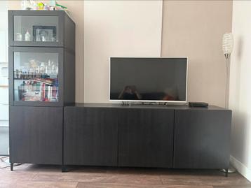 Bestå tvmeubel + kast (ophalen week 34!)