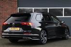 Volkswagen GOLF Variant 1.5 eTSI R-Line, Pano, trekhaak, 1325 kg, 4 cilinders, Alcantara, Zwart