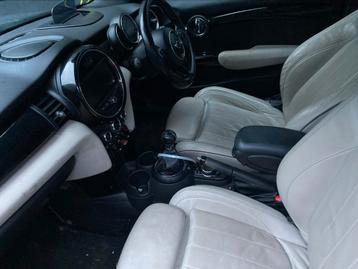 Leren interieur beige mini f56 2014 beschikbaar voor biedingen