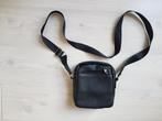 Zwarte heren schoudertas 33×21cm, Sieraden, Tassen en Uiterlijk, Tassen | Schoudertassen, Ophalen of Verzenden, Zo goed als nieuw