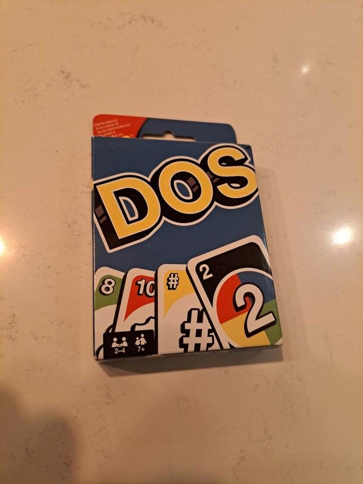 DOS Kaartspel - Leuk en snel kaartspel!, Hobby en Vrije tijd, Gezelschapsspellen | Kaartspellen, Zo goed als nieuw, Een of twee spelers