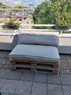 Loungeset/tuinbank (palletkussens en pallets), Ophalen, Zo goed als nieuw