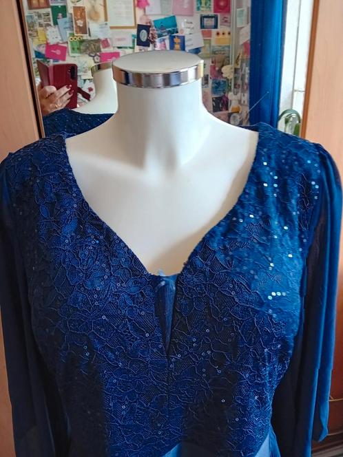 Nieuwe mooie lange jurk excamen.feest, Kleding | Dames, Gelegenheidskleding, Nieuw, Galajurk, Ophalen of Verzenden