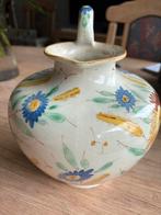 Gouda plateel waterkan  regina, Antiek en Kunst, Antiek | Keramiek en Aardewerk, Ophalen of Verzenden