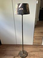 Smalle bronzen vloerstaande lamp,verstelbare hoogte incl kap, Ophalen, Zo goed als nieuw, Metaal, 100 tot 150 cm