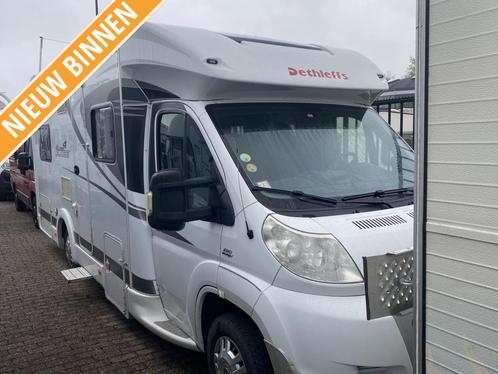Dethleffs Globe4 130 PK Aut airco 4 pers & cruise, Caravans en Kamperen, Campers, Bedrijf, Half-integraal, tot en met 4, Dethleffs