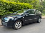 Ford Focus 1.6 74KW 3D 2005 Zwart, 1596 cc, 15 km/l, 4 cilinders, Zwart