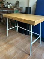Bamboe bureau Ikea, Huis en Inrichting, Ophalen, Zo goed als nieuw