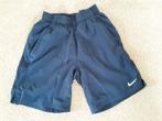 Voetbalbroek Nike maat 128-137, Kinderen en Baby's, Kinderkleding | Maat 128, Sport- of Zwemkleding, Ophalen of Verzenden, Zo goed als nieuw