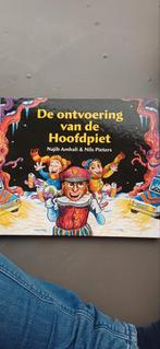 De Ontvoering van de Hoofdpiet - Najib Amhali & Nils Pieters, Boeken, Ophalen of Verzenden, Zo goed als nieuw, Najib Amhali & Nils Pieters