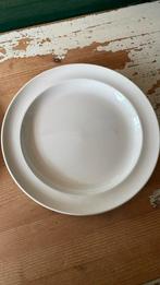 Wedgwood TRADITIONAL PLAIN dinerbord, Gebruikt, Ophalen of Verzenden, Bord(en), Wedgwood